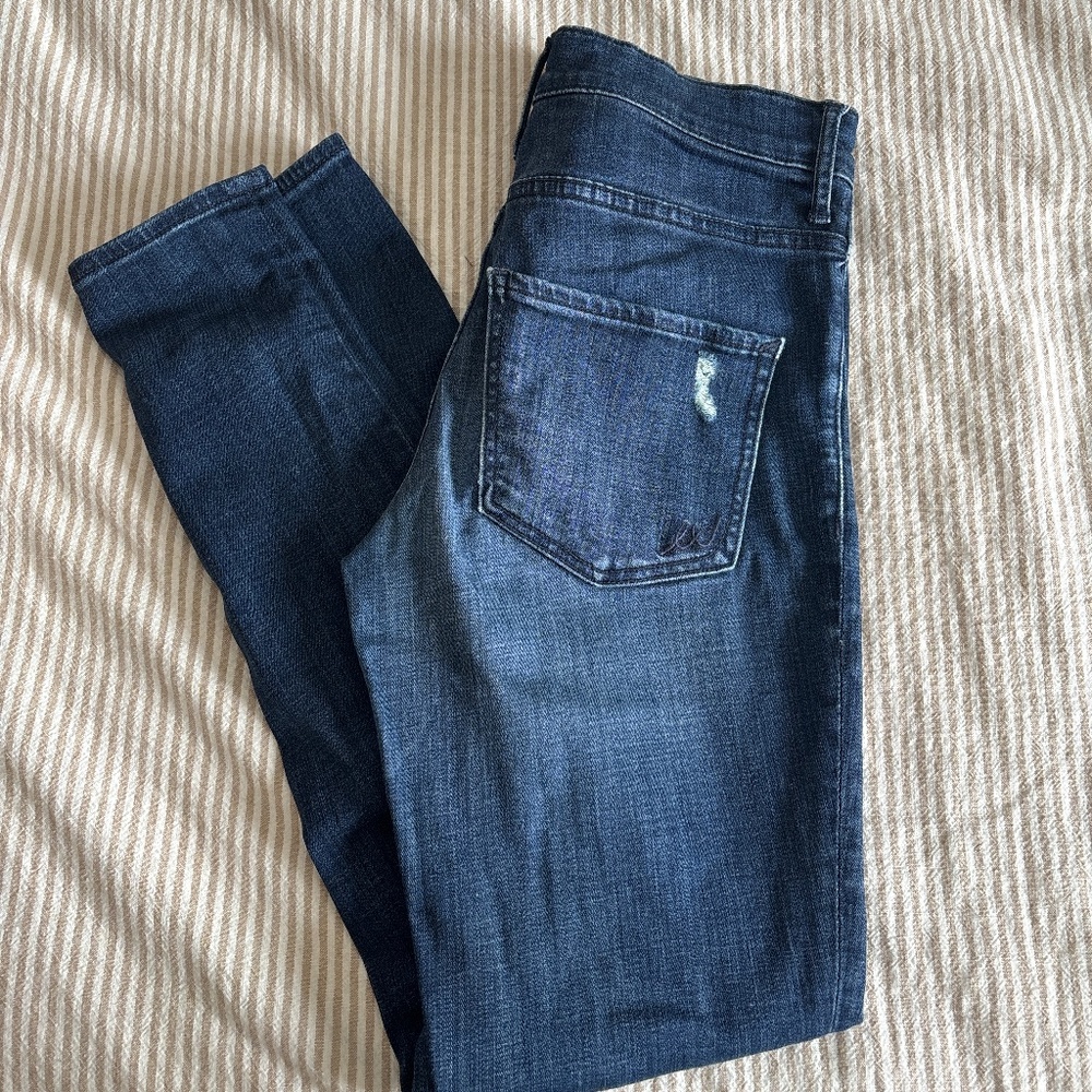 Express High Rise Distressed Skinny Leg Jegging